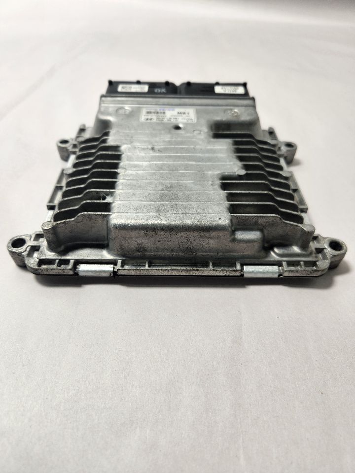 2019 GENESIS G80 Eng/Motor Cont Mod - 455583 — photo 6
