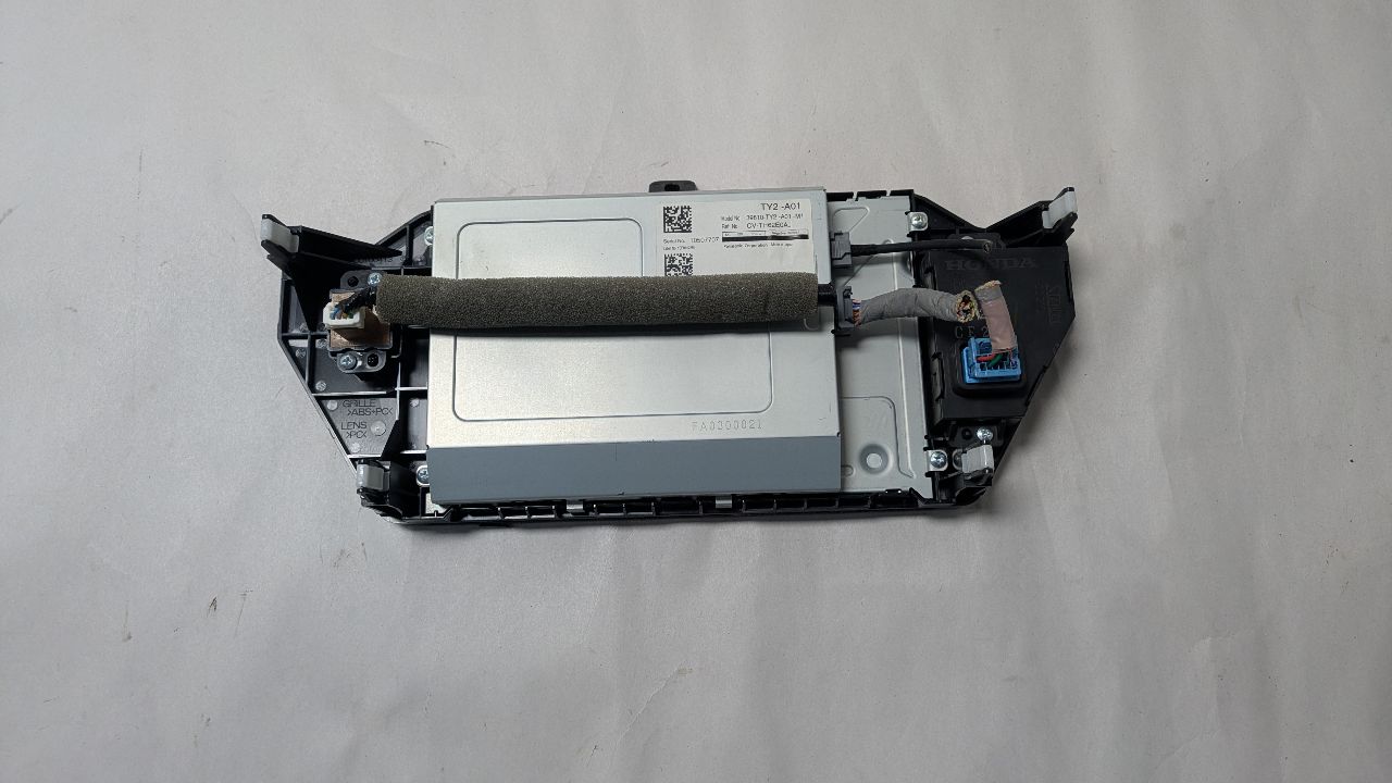 2014 ACURA RLX Info-GPS-TV Screen - 455689 — photo 2