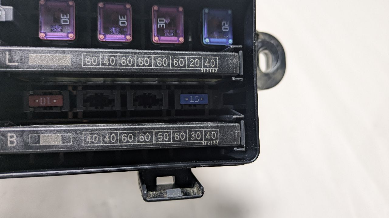 2014 ACURA RLX Fuse Box, Engine - 455702 — photo 5