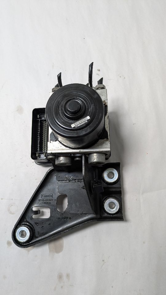 2013 LINCOLN MKX Anti-lock Brake Pts - 455749