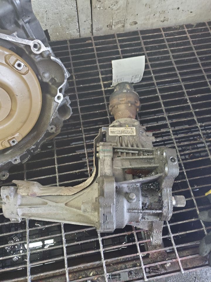 2011 CHEVROLET EQUINOX TRANSFER CASE ASSY - 455777