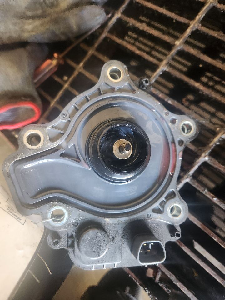2014 LEXUS CT200H Coolant Pump - 455799