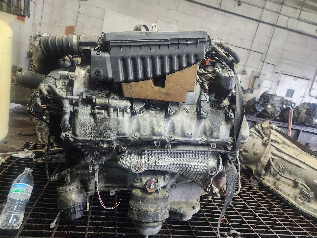 2007 LEXUS LS460 ENGINE ASSEMBLY - 455852 — photo 4