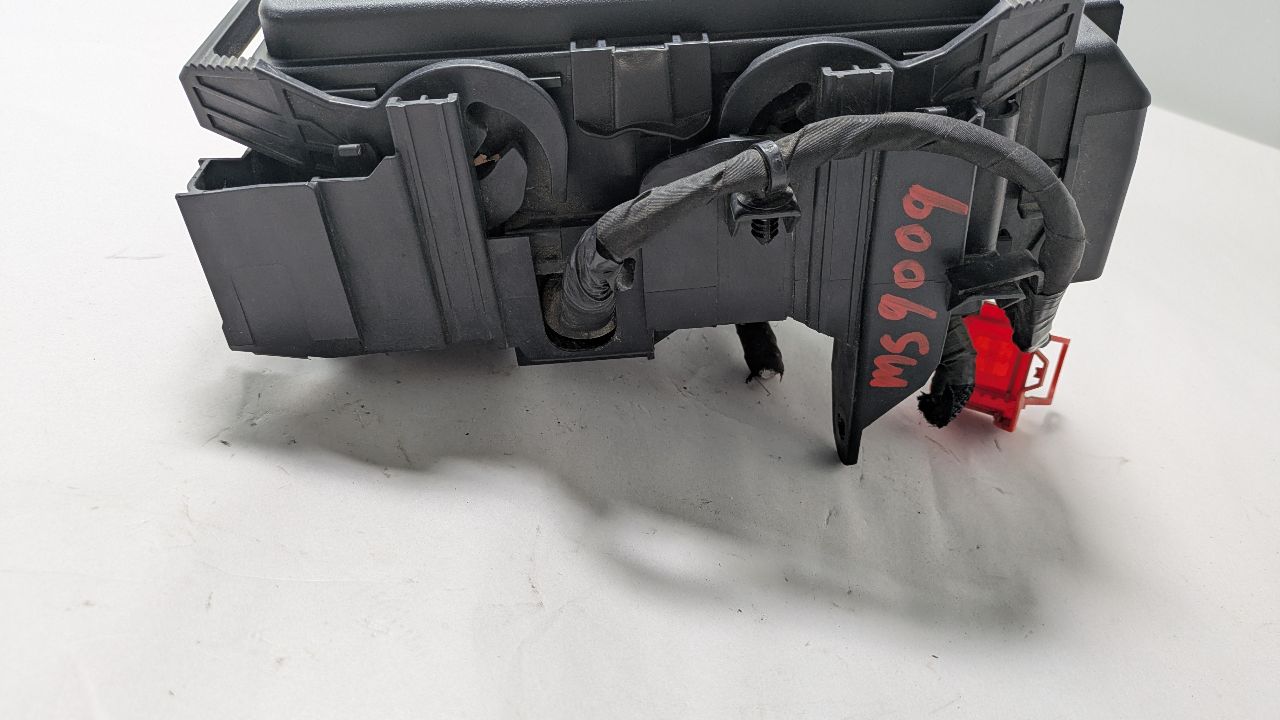 2016 CHEVROLET MALIBU Fuse Box, Engine - 456318 — photo 3