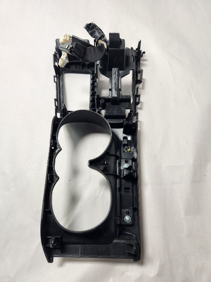 2014 LEXUS CT200H COMPLETE INTERIOR - 456332 — photo 2