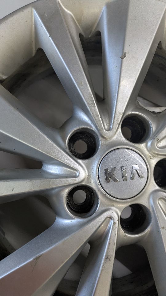 2016 KIA SEDONA WHEEL - 456366 — photo 3