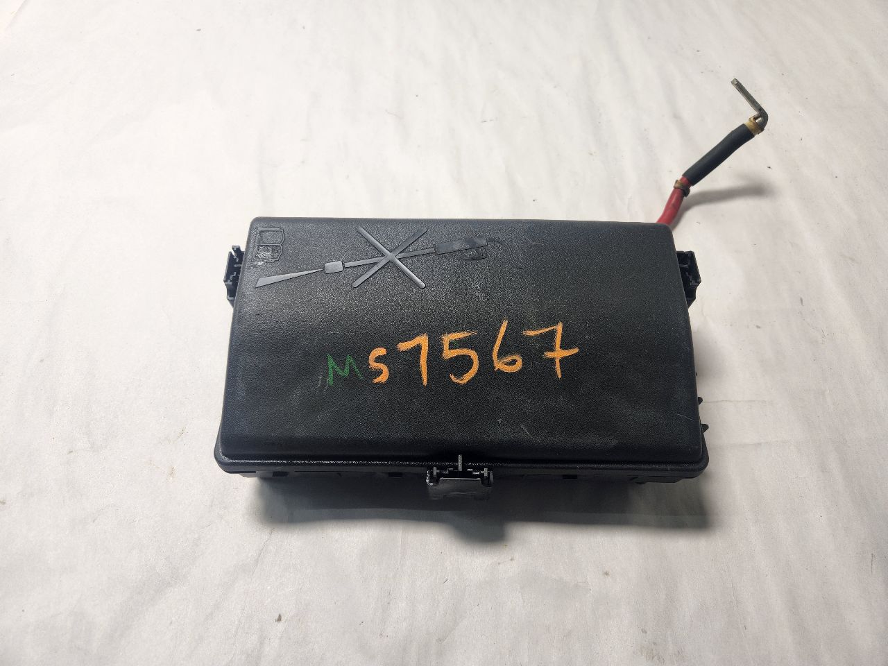 2012 BUICK LACROSSE Fuse Box, Engine - 456375
