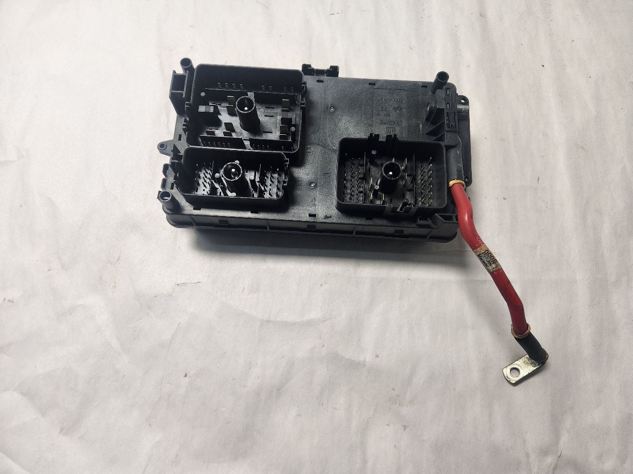 2012 BUICK LACROSSE Fuse Box, Engine - 456375 — photo 2