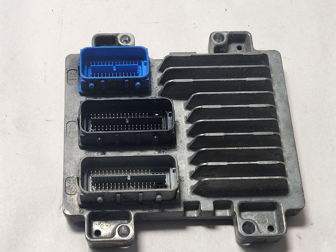 2015 BUICK ENCORE Eng/Motor Cont Mod - 456687 — photo 3
