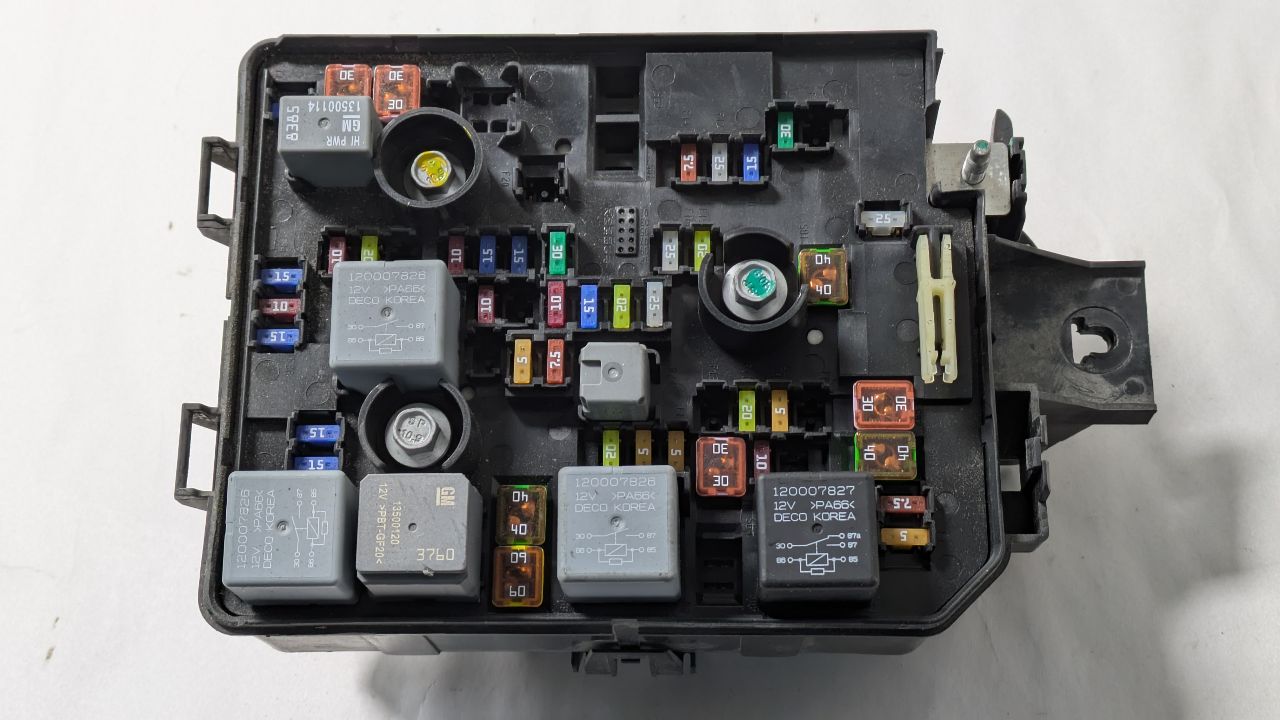 2015 BUICK ENCORE Fuse Box, Engine - 456688 — photo 6
