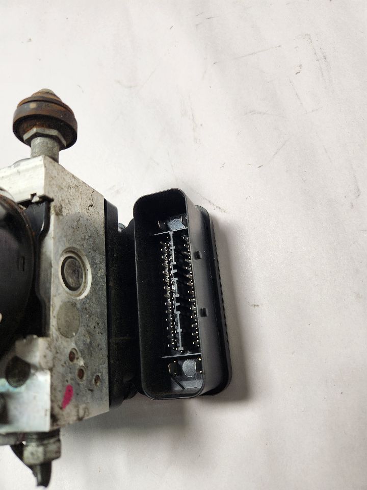 2015 MITSUBISHI LANCER Anti-lock Brake Pts - 456812 — photo 2