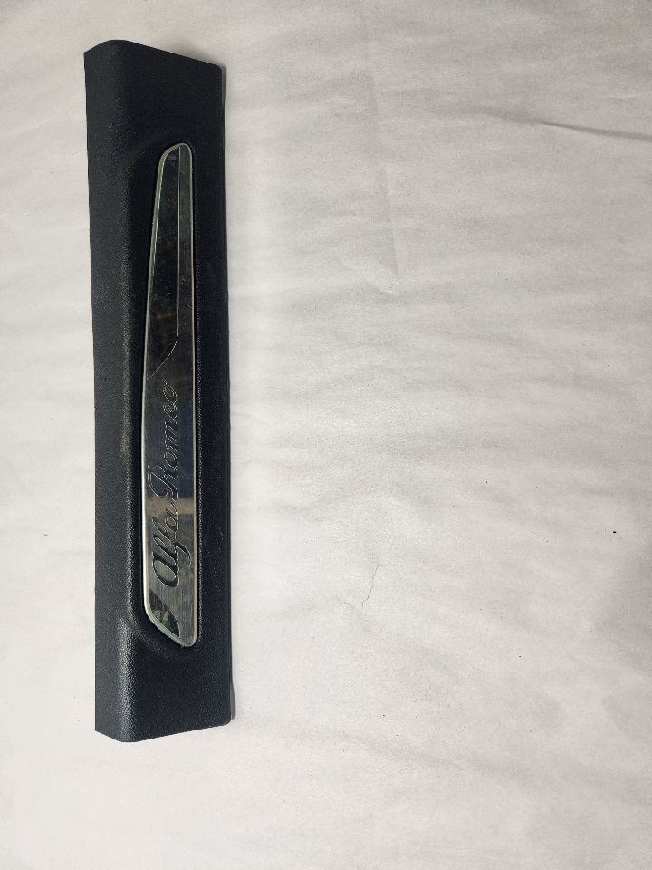 2019 ALFA-ROMEO GIULIA 2.0L 4cyl Turbo Gasoline Misc. Trim Panel - 456871