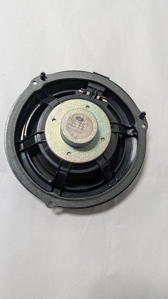 2015 LAND ROVER DISCOVERY SPORT 4cyl Gasoline Turbo 2.0 Speaker - 456953 — photo 2