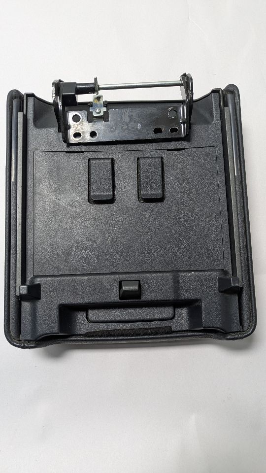 2015 LAND ROVER DISCOVERY SPORT 4cyl Gasoline Turbo 2.0 Armrest - 456963 — photo 2