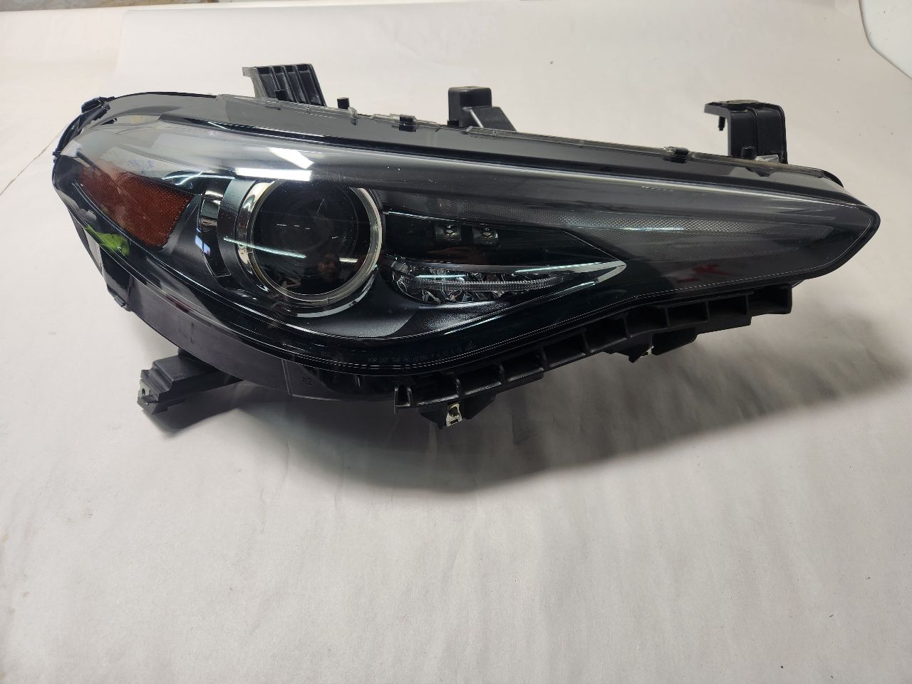 2019 ALFA-ROMEO GIULIA 2.0L 4cyl Turbo Gasoline Right HEADLAMP ASSEMBLY - 456991