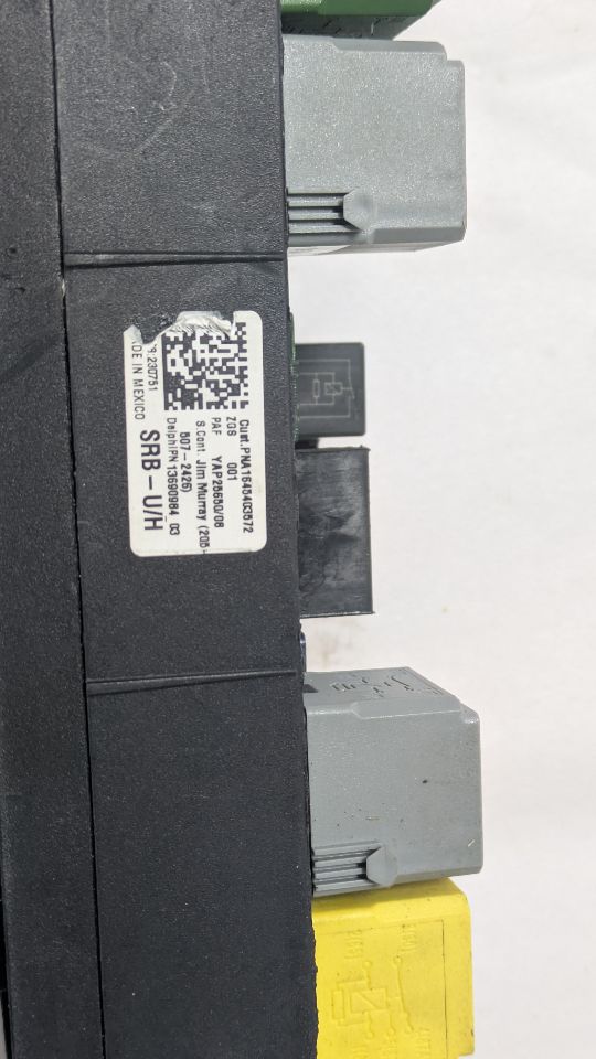 2007 JAGUAR XK Fuse Box, Engine - 457190 — photo 3
