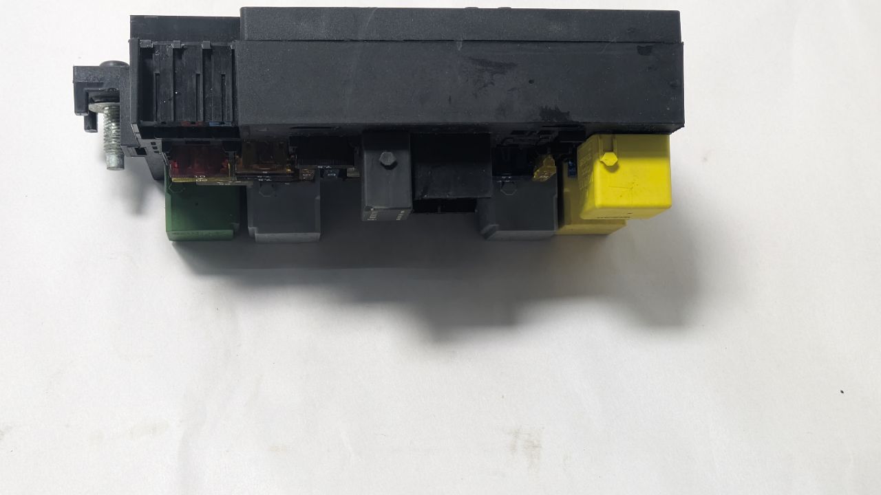 2007 JAGUAR XK Fuse Box, Engine - 457190 — photo 4