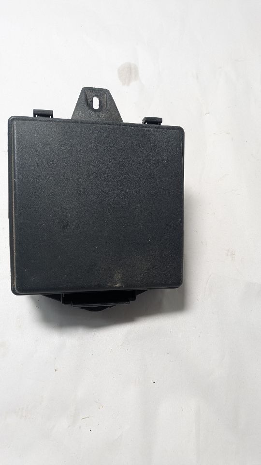 2007 JAGUAR XK Fuse Box, Engine - 457240 — photo 2