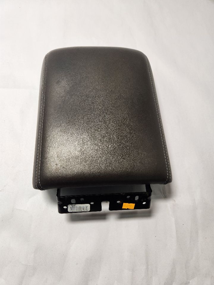 2025 HONDA HR-V 2.0L 4cyl Gasoline COMPLETE INTERIOR - 457409