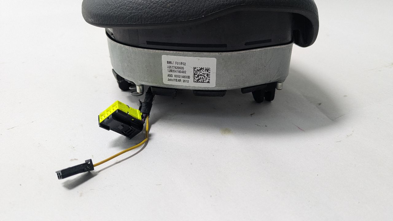 2012 BMW 750i Left AIR BAG - 457669 — photo 2