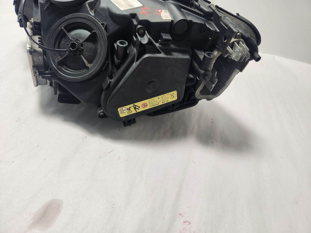 2012 BMW 750i Right HEADLAMP ASSEMBLY - 457672 — photo 7