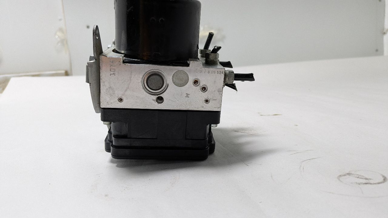2008 BMW 328i Anti-lock Brake Pts - 457908 — photo 6