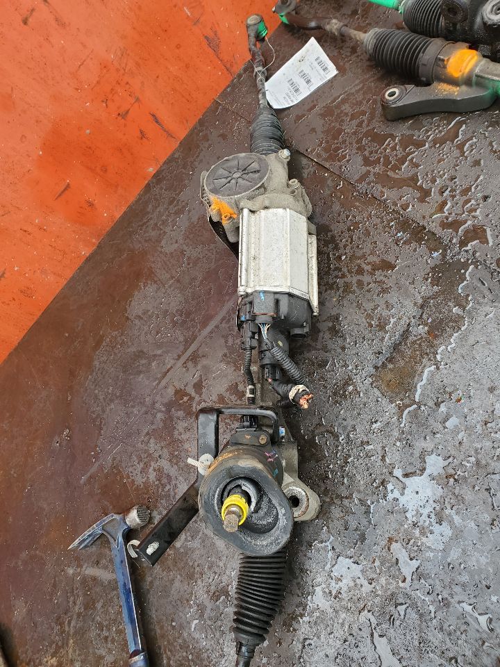 2016 CHEVROLET MALIBU STEERING GEAR RACK - 457947