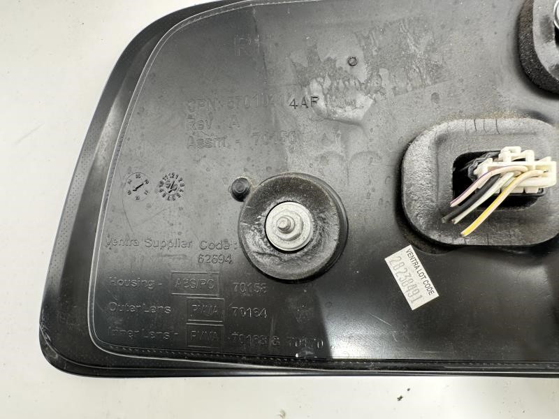 2014 DODGE CHARGER Right TAIL LAMP - 458 — photo 5