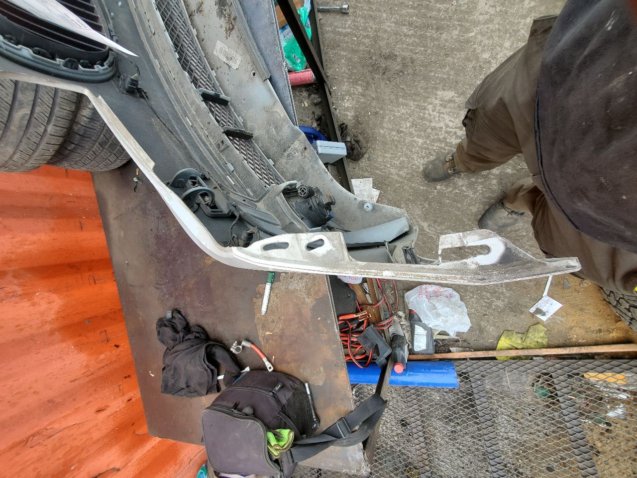 2012 BMW 750i BUMPER ASSY, FRONT - 458019 — photo 5