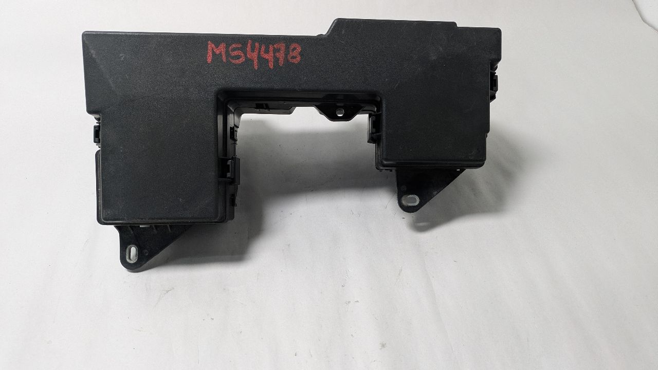 2011 JAGUAR XF Fuse Box, Engine - 458367 — photo 1
