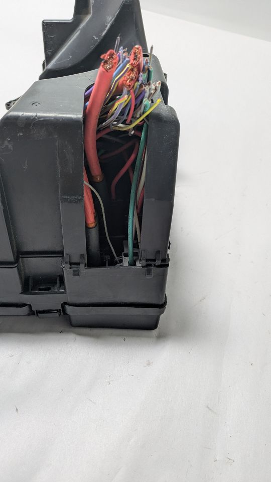 2011 JAGUAR XF Fuse Box, Engine - 458367 — photo 7