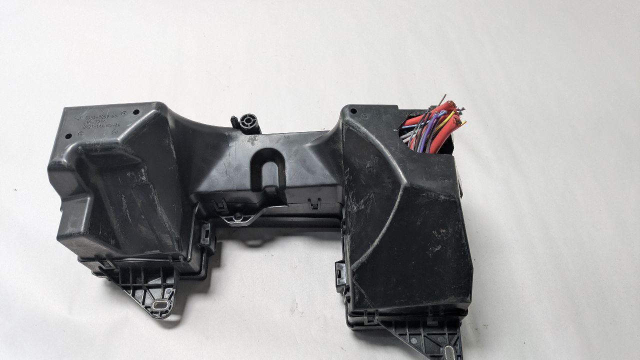 2011 JAGUAR XF Fuse Box, Engine - 458367 — photo 8