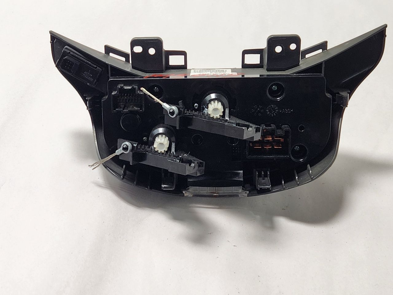 2014 CHEVROLET SPARK 4cyl Gasoline 1.2 TEMP CONTROL - 458370 — photo 4