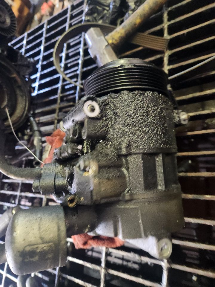 2010 MERCEDES-BENZ E-CLASS AC COMPRESSOR - 458421 — photo 3