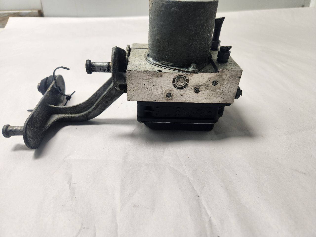 2010 MERCEDES-BENZ E-CLASS Anti-lock Brake Pts - 458422 — photo 4