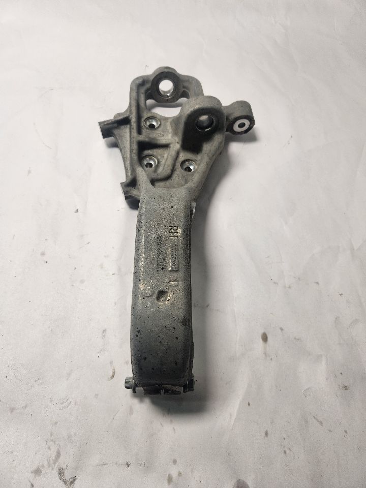 2019 ALFA-ROMEO GIULIA 2.0L 4cyl Turbo Gasoline Right SPINDLE KNUCKLE, FR - 458577