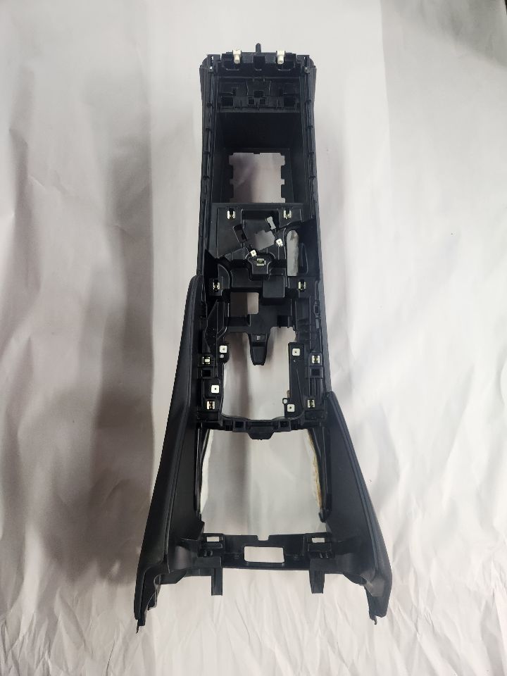 2019 ALFA-ROMEO GIULIA 2.0L 4cyl Turbo Gasoline Console, Front - 458594