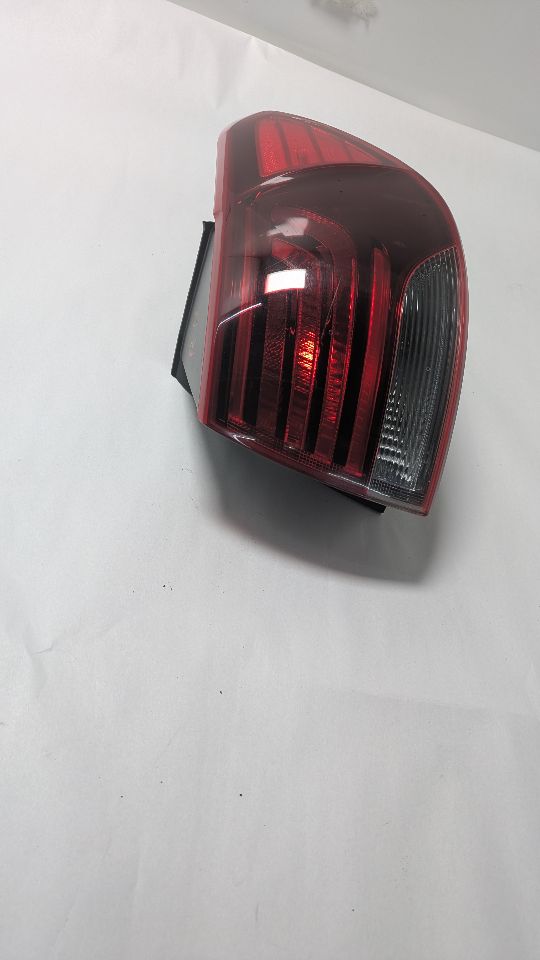 2019 KIA SORENTO Left TAIL LAMP - 459011 — photo 1