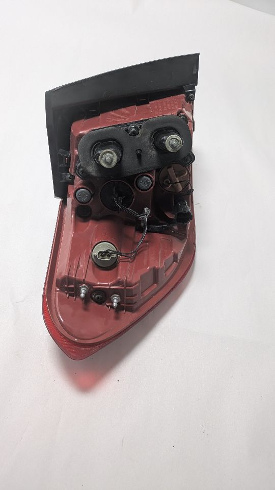 2019 KIA SORENTO Left TAIL LAMP - 459011 — photo 5