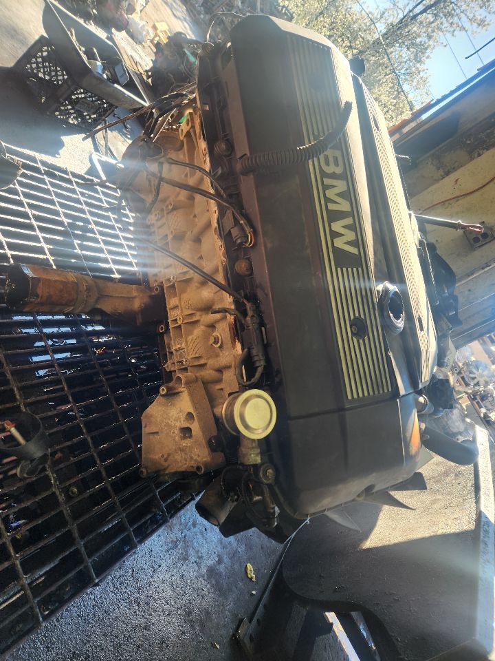 2004 BMW X5 ENGINE ASSEMBLY - 459123 — photo 3