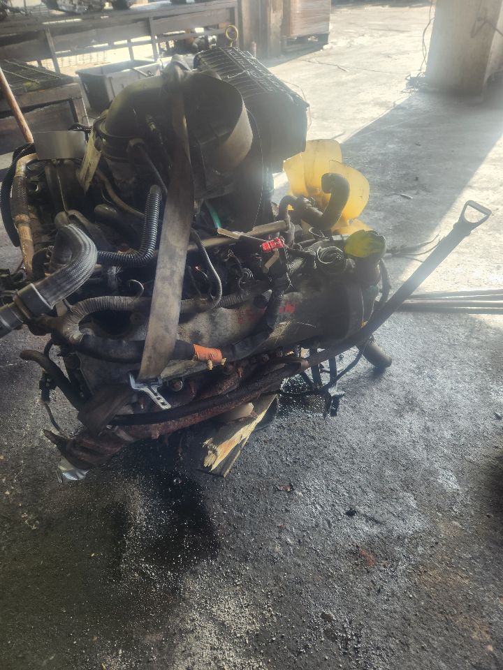 2006 FORD F250SD PICKUP ENGINE ASSEMBLY - 459153 — photo 2