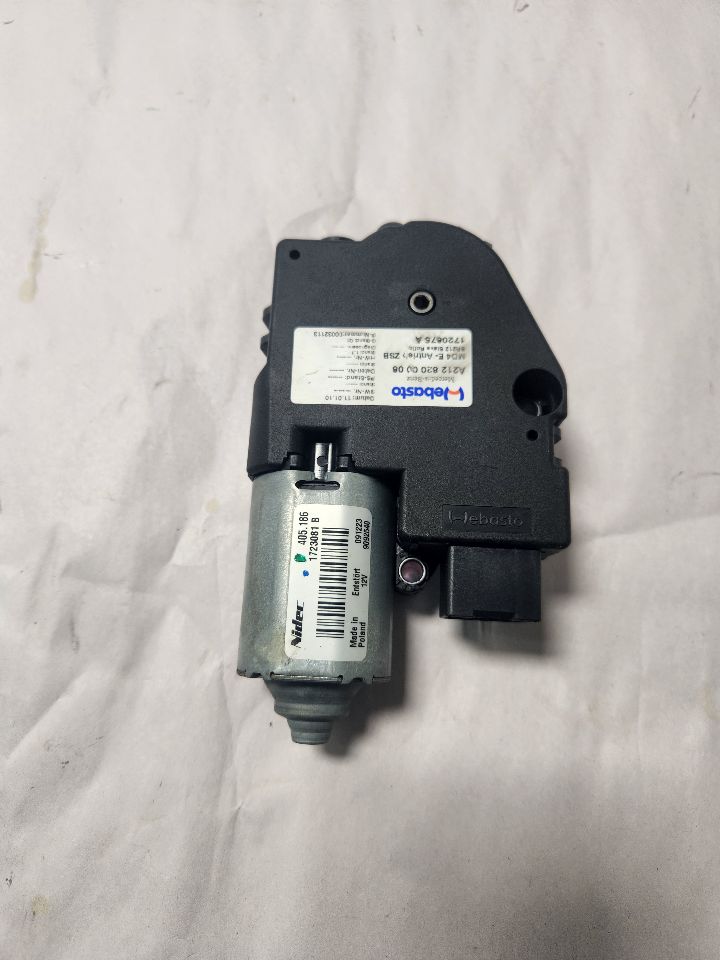 2010 MERCEDES-BENZ E-CLASS Roof Motor - 459382
