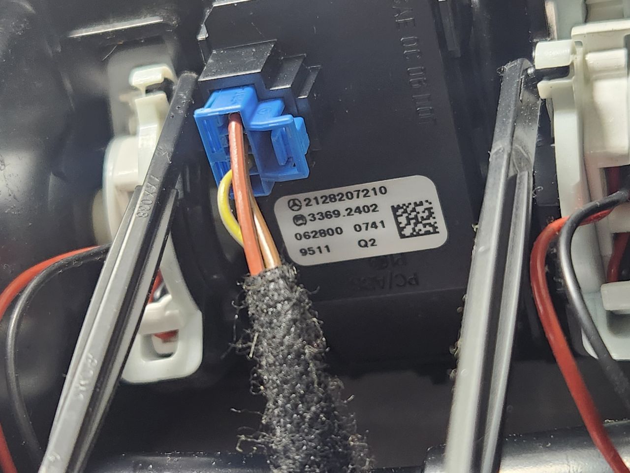 2010 MERCEDES-BENZ E-CLASS DASH PANEL - 459390 — photo 3