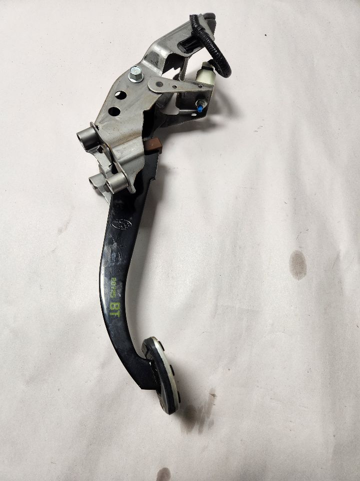 2023 SUBARU FORESTER 2.5L 4cyl Gasoline COMPLETE INTERIOR - 459458 — photo 1