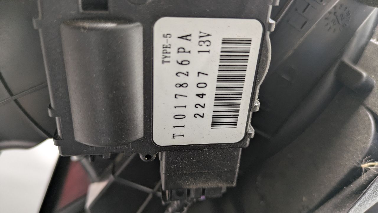 2023 SUBARU FORESTER 2.5L 4cyl Gasoline COMPLETE INTERIOR - 459462 — photo 3