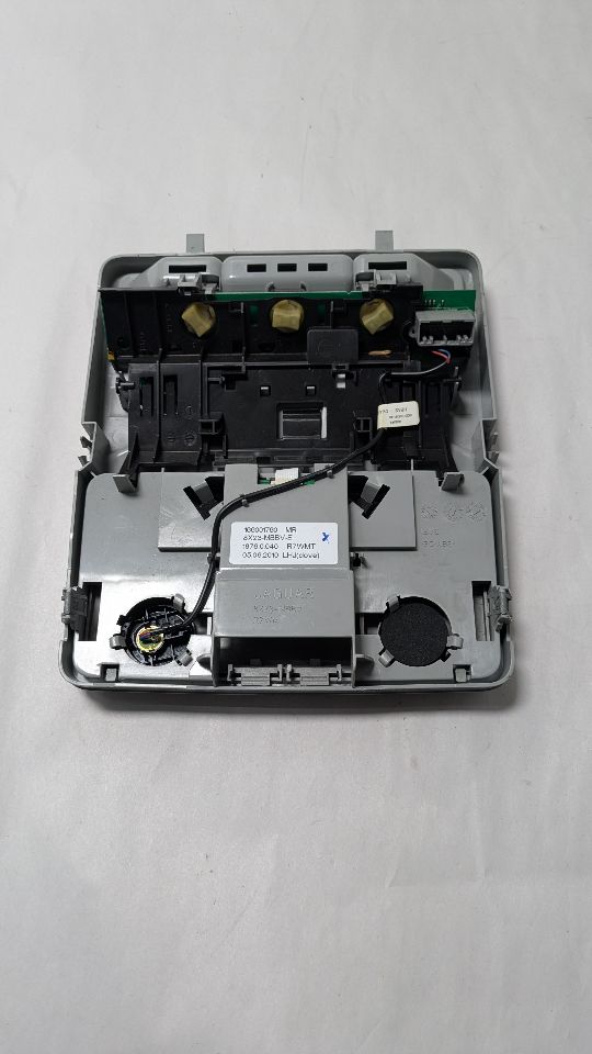 2011 JAGUAR XF Console, Front - 460071 — photo 2