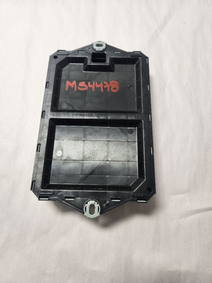2011 JAGUAR XF Fuse Box, Engine - 460123