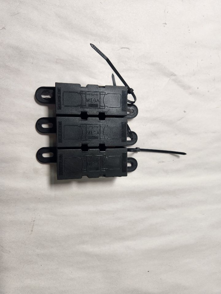 2011 JAGUAR XF Fuse Box, Engine - 460125 — photo 1