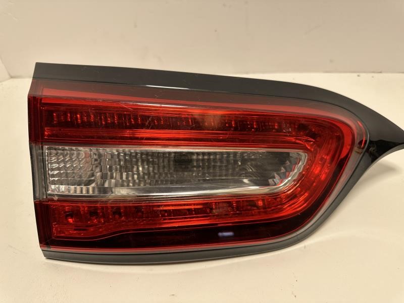 2015 JEEP CHEROKEE Left TAIL LAMP - 461 — photo 1