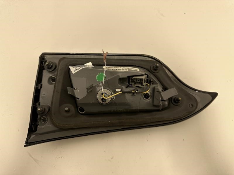2015 JEEP CHEROKEE Left TAIL LAMP - 461 — photo 3
